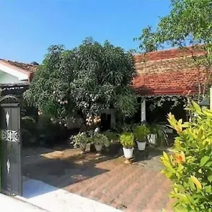 Alexandra Family Maison d'hôtes